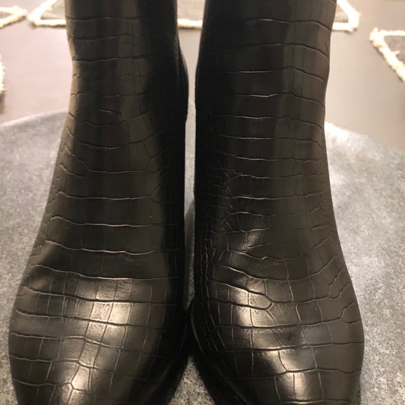 Steve Madden Black Croc-Embossed Ankle Boots - Picture 3 of 9